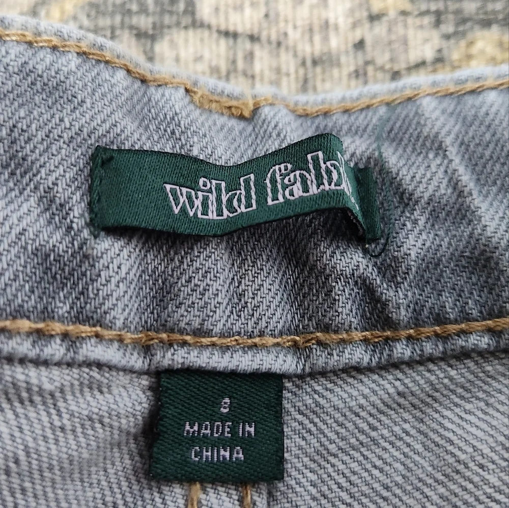 Wild Fable Mid-Rise 90s Relaxed Straight Gray Jeans Size 8/31" - Picture 11 of 16